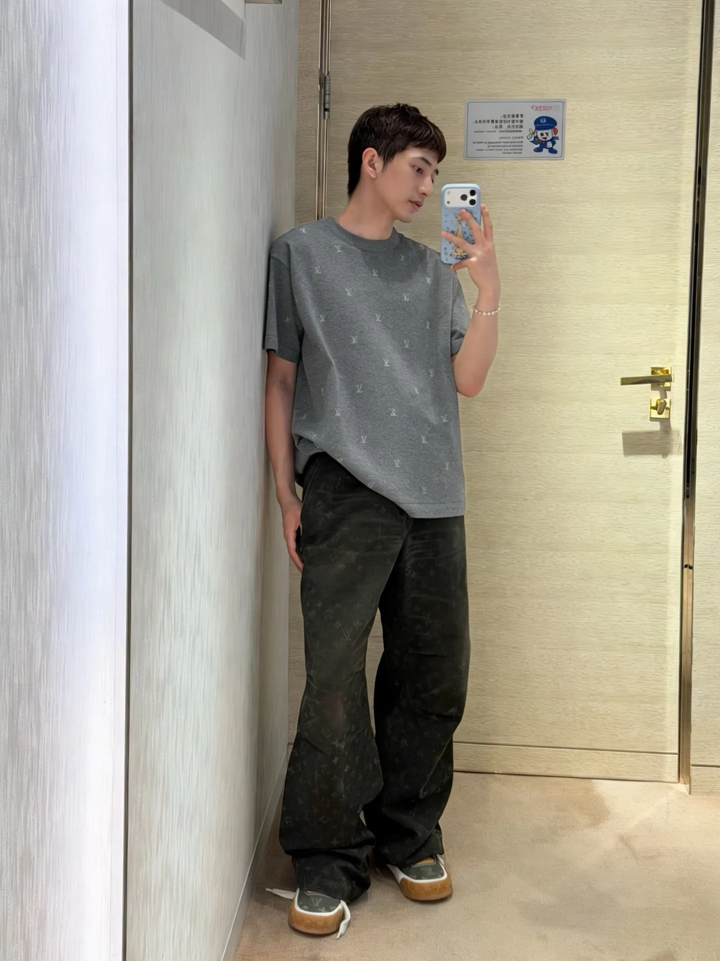 Louis Vuitton/